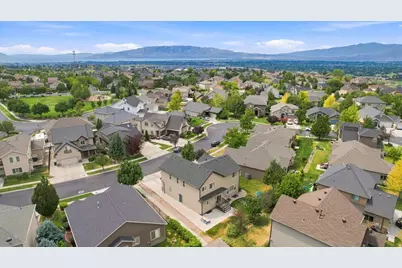 4076 W Shinnecock St, Cedar Hills, UT 84062 - Photo 42
