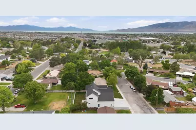 890 N Whipple Dr, Lehi, UT 84043 - Photo 44
