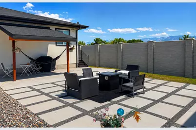 8283 S Mallard Ln, West Jordan, UT 84088 - Photo 4