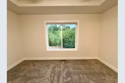 1167 S Haight Creek Dr, Kaysville, UT 84037 - Photo 16