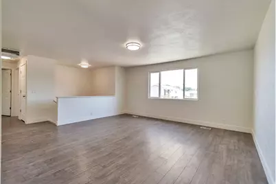 3930 Elaine Dr, Salt Lake City, UT 84120 - Photo 4