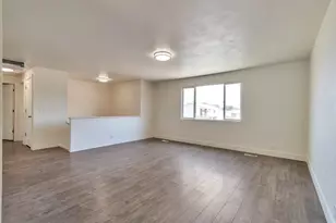 3930 Elaine Dr, Salt Lake City, UT 84120 - Photo 4