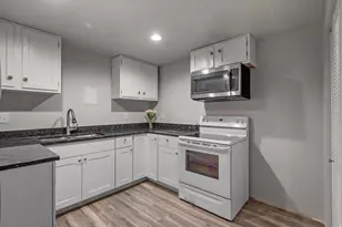 3385 S 8400 W, Magna, UT 84044 - Photo 20