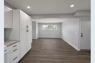 1888 W 7225 S, West Jordan, UT 84084 - Photo 16