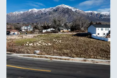 641 W Elberta Dr #1, Pleasant View, UT 84414 - Photo 16
