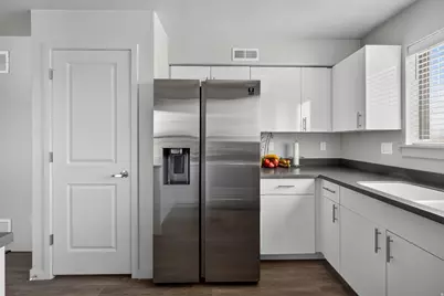 1141 E 1320 S #A304, Provo, UT 84606 - Photo 12