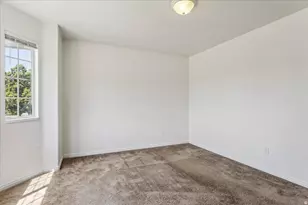 174 E Southwell St, Ogden, UT 84404 - Photo 8
