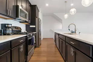 10712 S Kestrel Rise Rd, South Jordan, UT 84009 - Photo 8