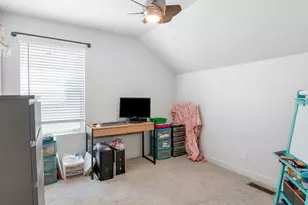 10712 S Kestrel Rise Rd, South Jordan, UT 84009 - Photo 18