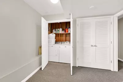 5621 S 4075 W, Roy, UT 84067 - Photo 32