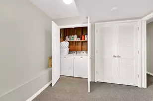 5621 S 4075 W, Roy, UT 84067 - Photo 32