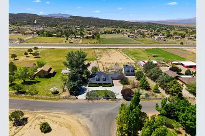 885 N Horsemans Dr, Dammeron Valley, UT 84783 - Photo 58
