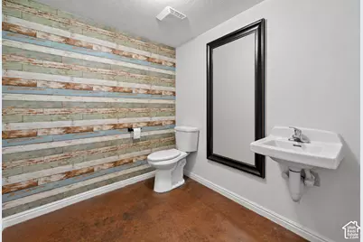 4655 S 1900 W #7,8, Roy, UT 84067 - Photo 10