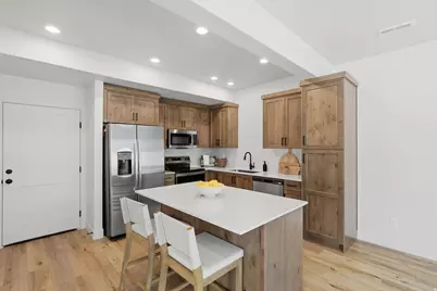 992 E 1250 S, Ogden, UT 84404 - Photo 10