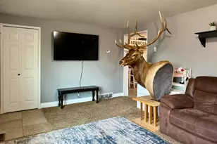 1062 N 500 W, Vernal, UT 84078 - Photo 4
