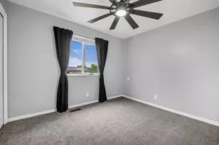 2419 W 7410 S, West Jordan, UT 84084 - Photo 22