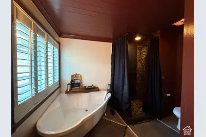 6914 S 855 E, Midvale, UT 84047 - Photo 20