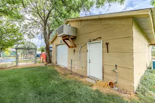 369 E 300 S, Levan, UT 84639 - Photo 40