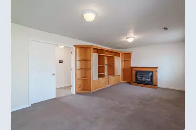 8037 S 3260 W, West Jordan, UT 84088 - Photo 14