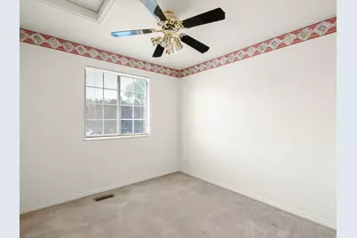 8037 S 3260 W, West Jordan, UT 84088 - Photo 12