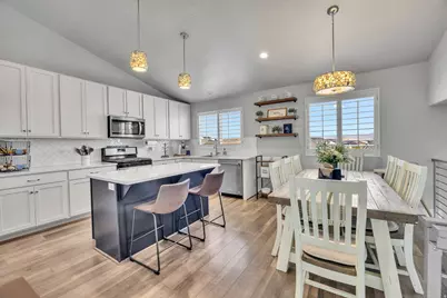 6531 S Sun Ray Dr, West Valley, UT 84081 - Photo 2