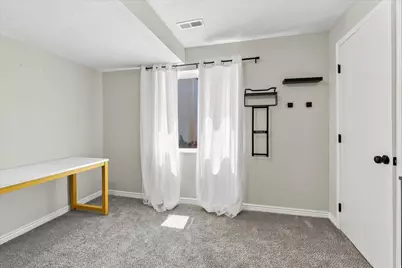 409 N 100 W, Hyde Park, UT 84318 - Photo 16