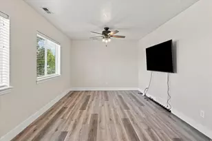 409 N 100 W, Hyde Park, UT 84318 - Photo 6