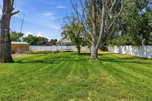 409 N 100 W, Hyde Park, UT 84318 - Photo 20