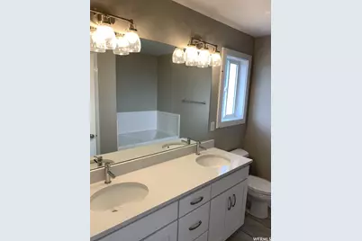 102 S 1300 E, Smithfield, UT 84335 - Photo 16
