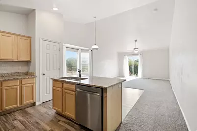 7202 N Ute Dr, Eagle Mountain, UT 84005 - Photo 8