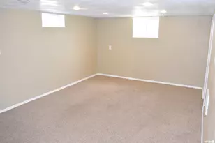 490 S Averett W, Springville, UT 84663 - Photo 6