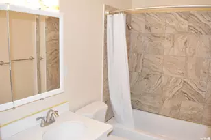 490 S Averett W, Springville, UT 84663 - Photo 2