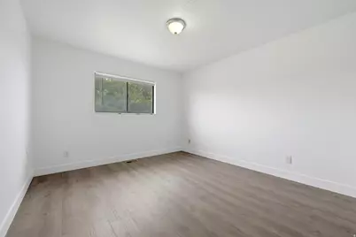 5175 S 900 E, Murray, UT 84117 - Photo 22