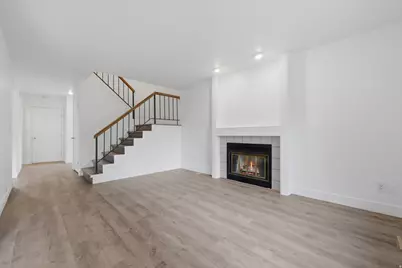 5175 S 900 E, Murray, UT 84117 - Photo 8