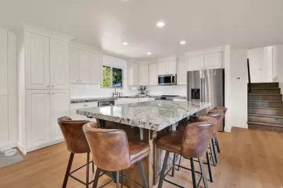 5559 S 150 W, Washington Terrace, UT 84405 - Photo 10