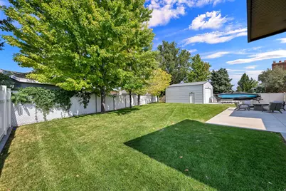 5559 S 150 W, Washington Terrace, UT 84405 - Photo 32
