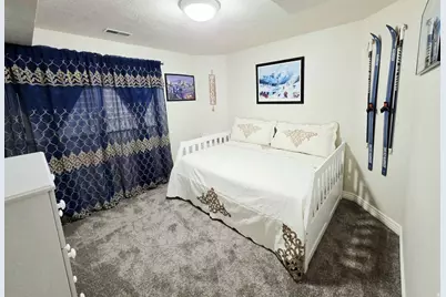 1002 Brook Haven Dr, Kaysville, UT 84037 - Photo 24