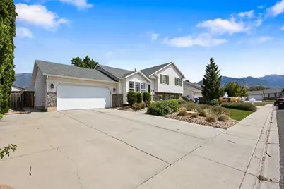 379 S 1530 E, Spanish Fork, UT 84660 - Photo 4