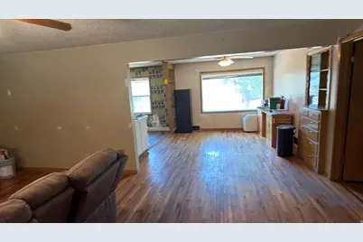 2937 Jefferson Ave, Ogden, UT 84403 - Photo 2