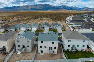 7146 Oquirrh Ranch Pkwy N, Eagle Mountain, UT 84005 - Photo 2