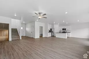 7146 Oquirrh Ranch Pkwy N, Eagle Mountain, UT 84005 - Photo 16