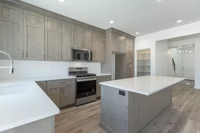 2942 N Devon Dr #249, Ogden, UT 84404 - Photo 18