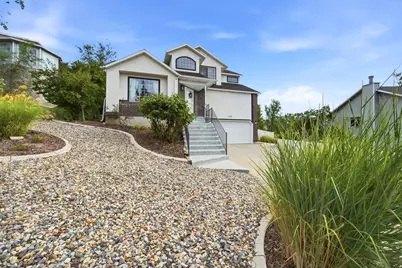 1138 E 11780 S, Sandy, UT 84094 - Photo 2