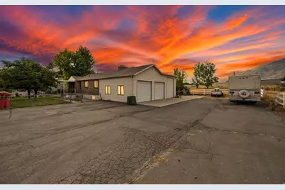 150 W 800 S, Springville, UT 84663 - Photo 2