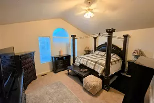 853 S Windemere Ln E, South Ogden, UT 84403 - Photo 8