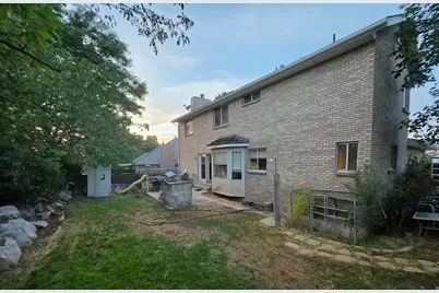 853 S Windemere Ln E, South Ogden, UT 84403 - Photo 6