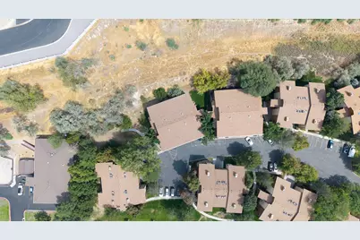 9131 S Jefferson Pl, Sandy, UT 84070 - Photo 32