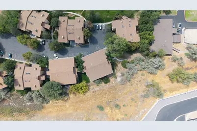 9131 S Jefferson Pl, Sandy, UT 84070 - Photo 34