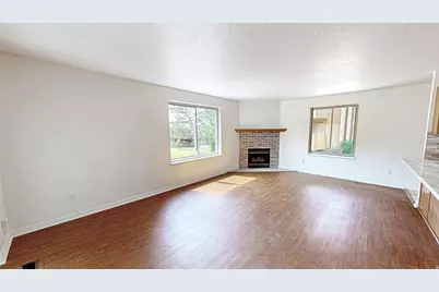 9131 S Jefferson Pl, Sandy, UT 84070 - Photo 4