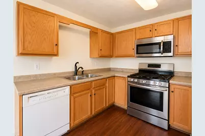 6693 S Balfour Ln W, Murray, UT 84123 - Photo 8